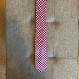 Banana Republic Purple/White tie